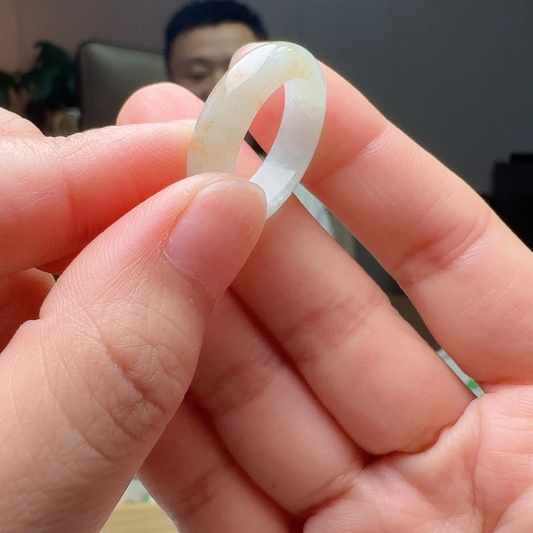 翡翠戒指未镶嵌天然