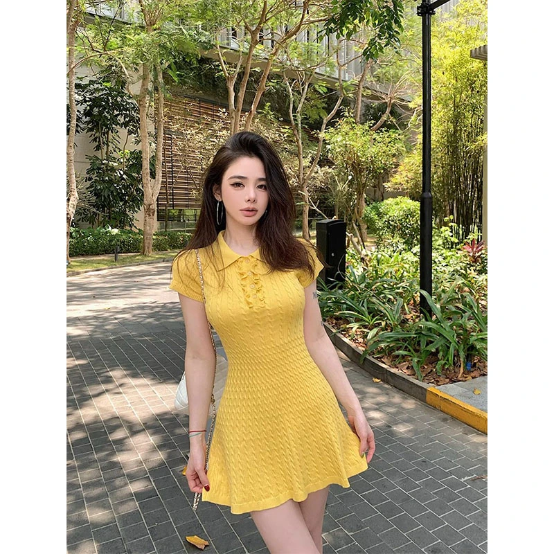法式气质优雅休闲polo领针织收腰连衣裙女夏季新款显瘦百搭长裙