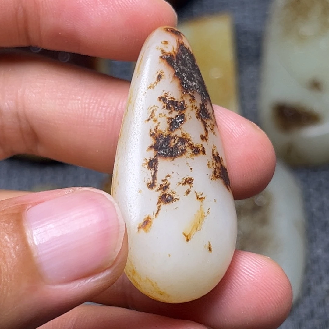 未镶嵌和田玉定制和田玉罗*