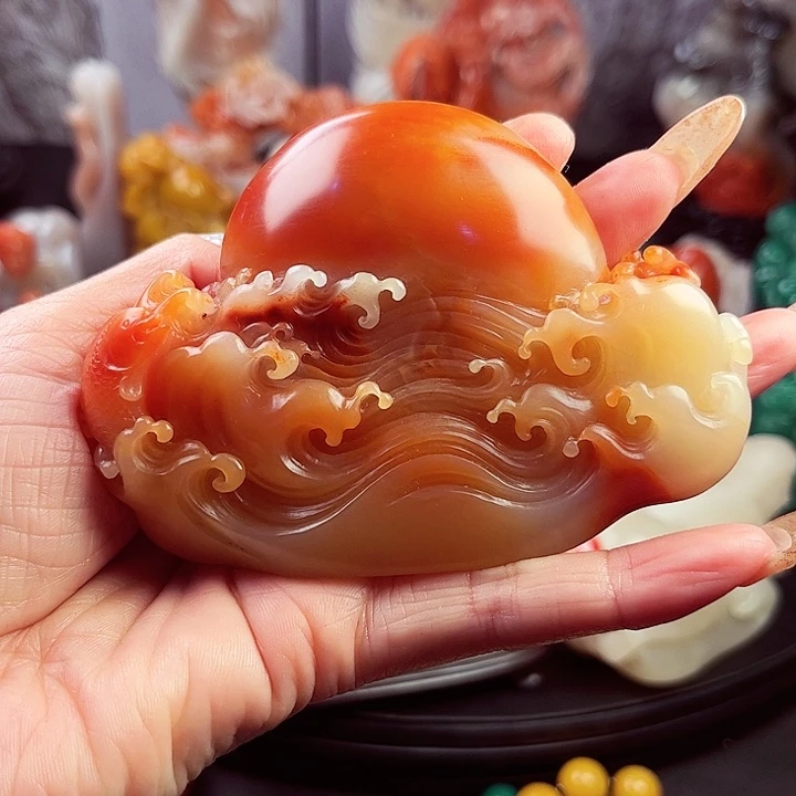 寿山石梅****人福建省雕刻