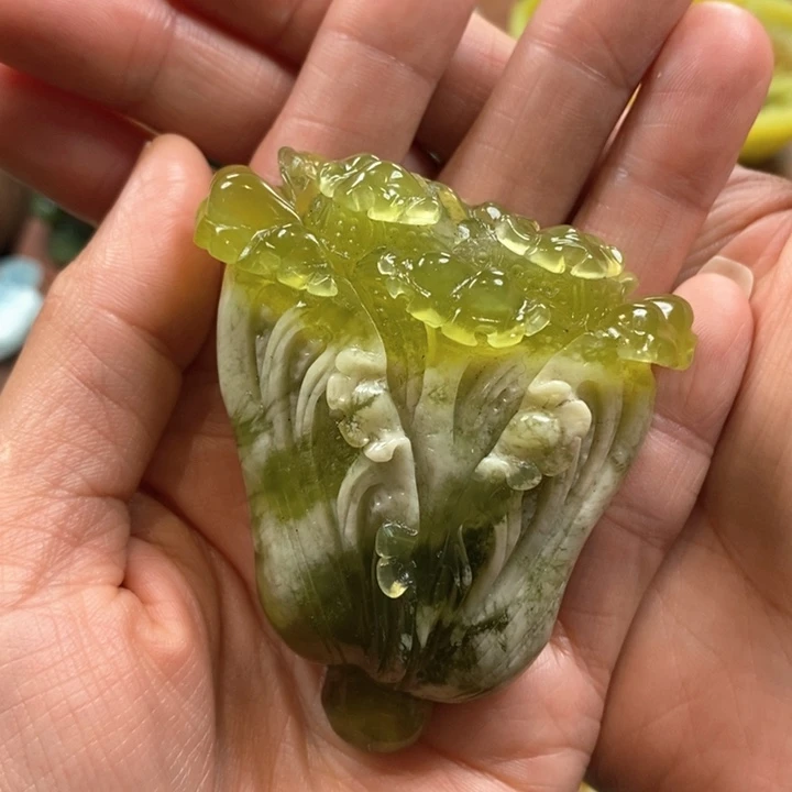 蛇纹石玉未镶嵌手把