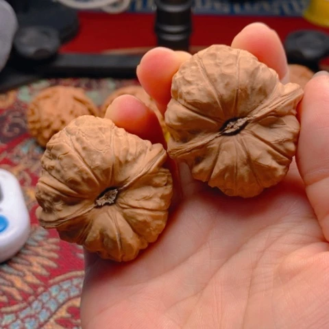 半***漏吊坠文玩核桃南瓜
