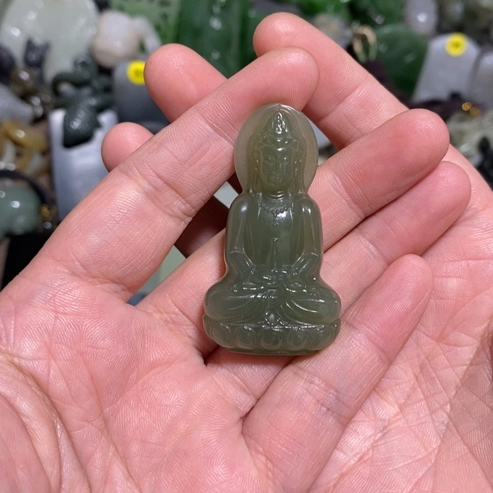 和田玉未镶嵌挂件