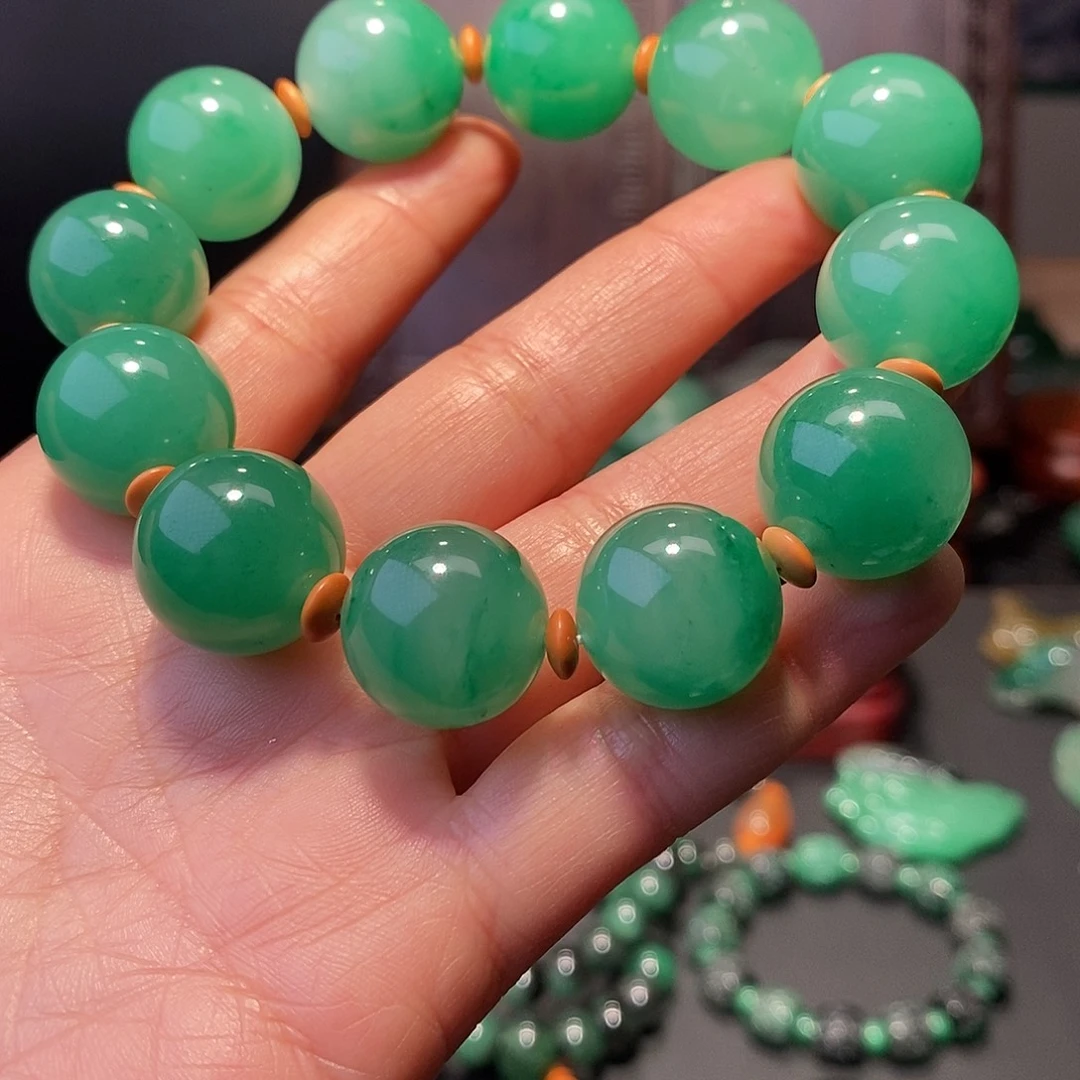 ****⁵石英质玉（非洲翠）未镶嵌串