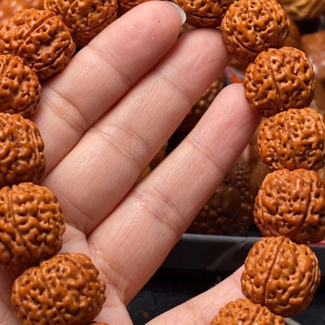 吊坠猴头核桃猴头