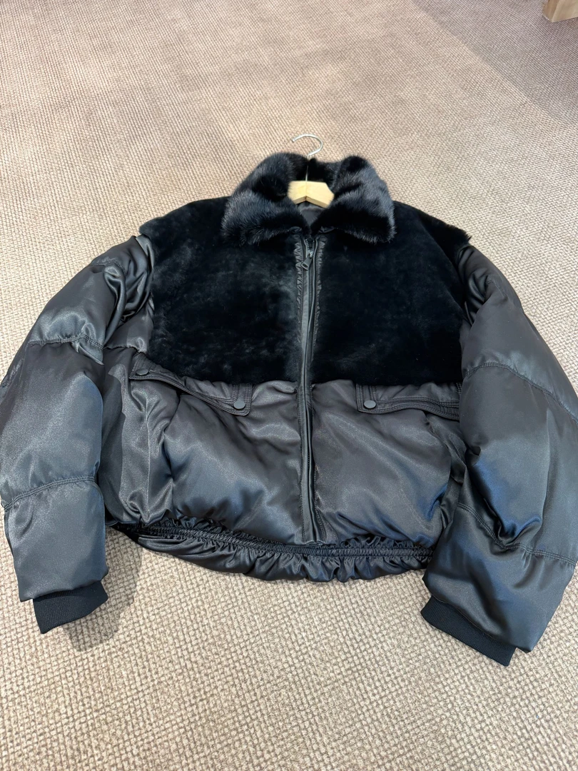 新款时尚百搭羽绒服 YT3802