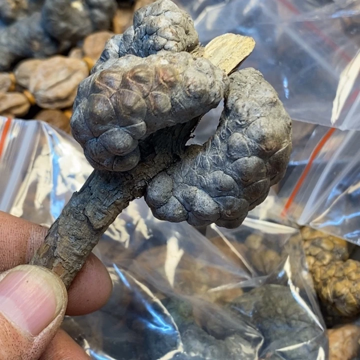 吊坠桃核娜姐真的183
