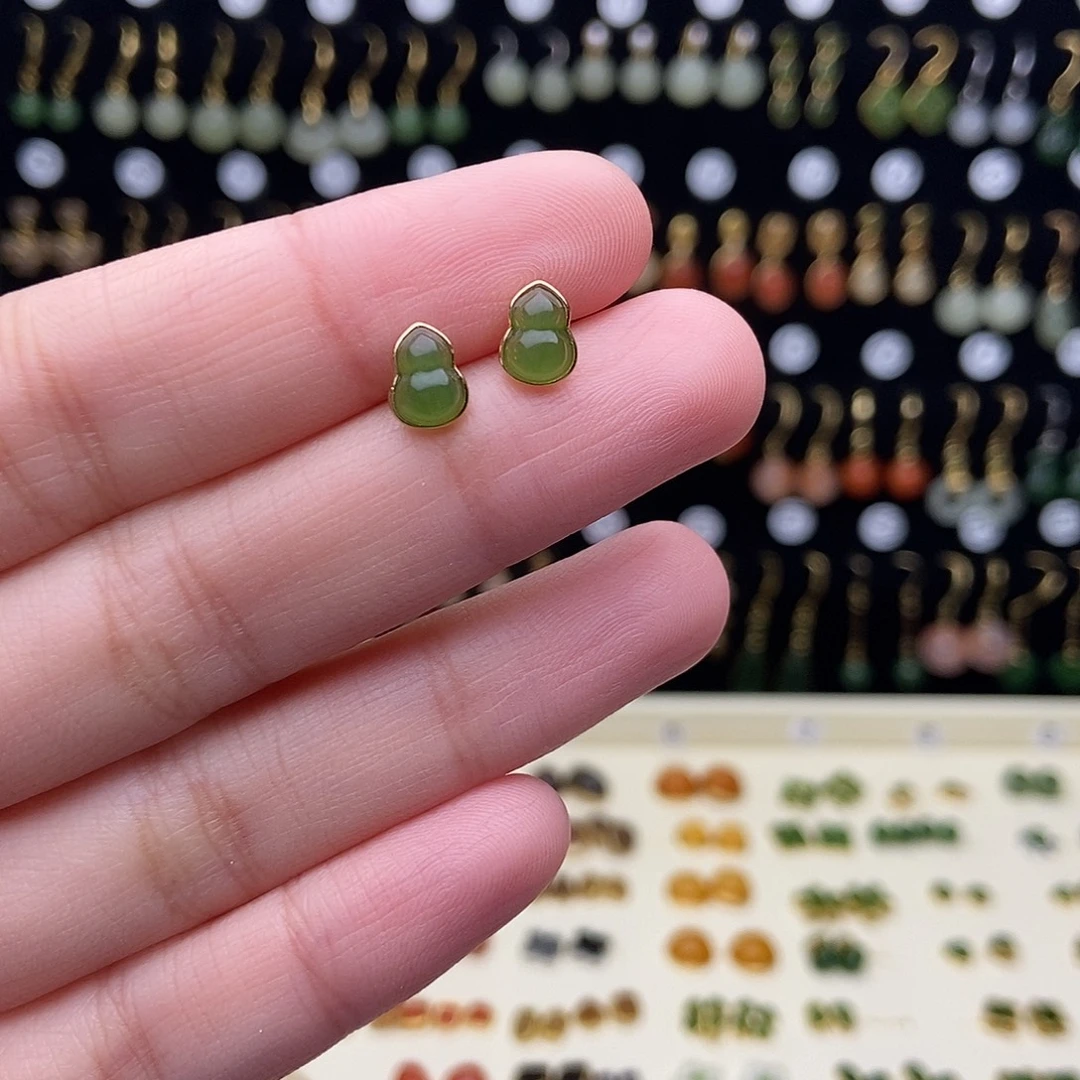 和田玉银S925镶嵌耳饰