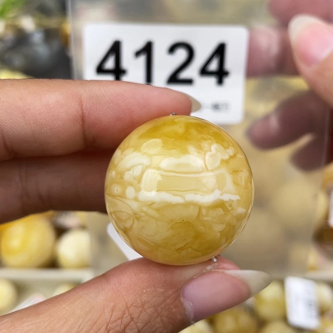 蜜蜡未镶嵌裸石28.5粉