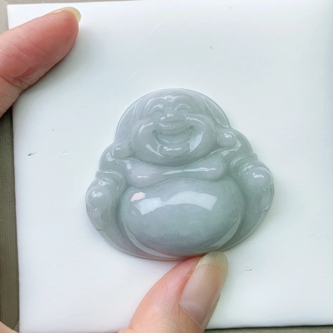 翡翠未镶嵌颈饰佛公