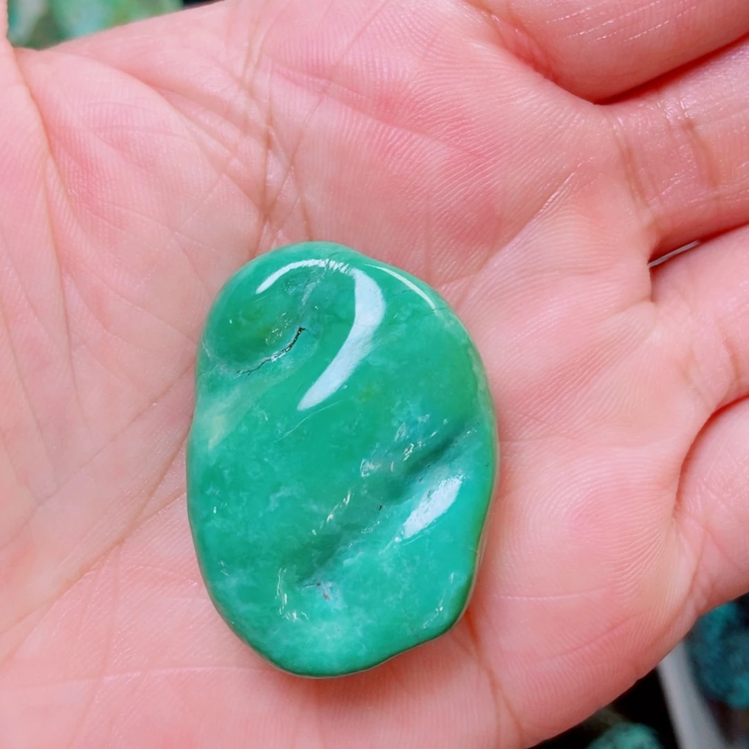 绿松石未镶嵌挂件