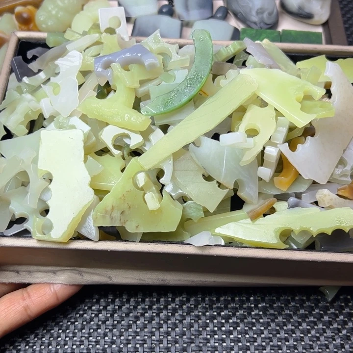 未镶嵌和田玉（糖玉）珠宝半成品