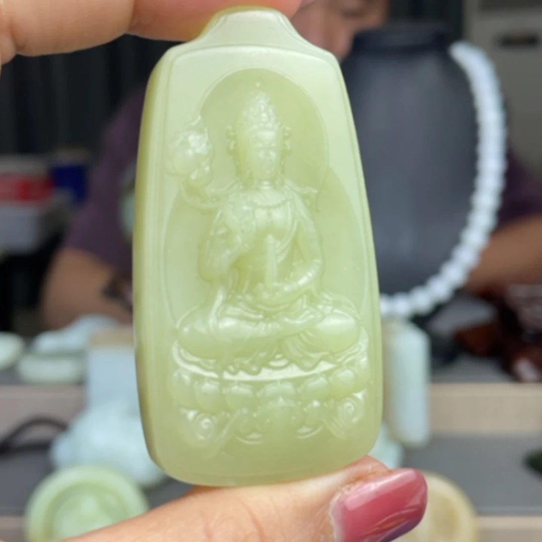 【闪购商品】颈饰未镶嵌和田玉