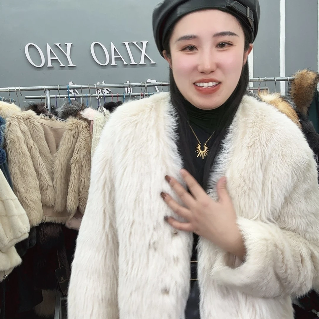 姚小妖家高端皮草