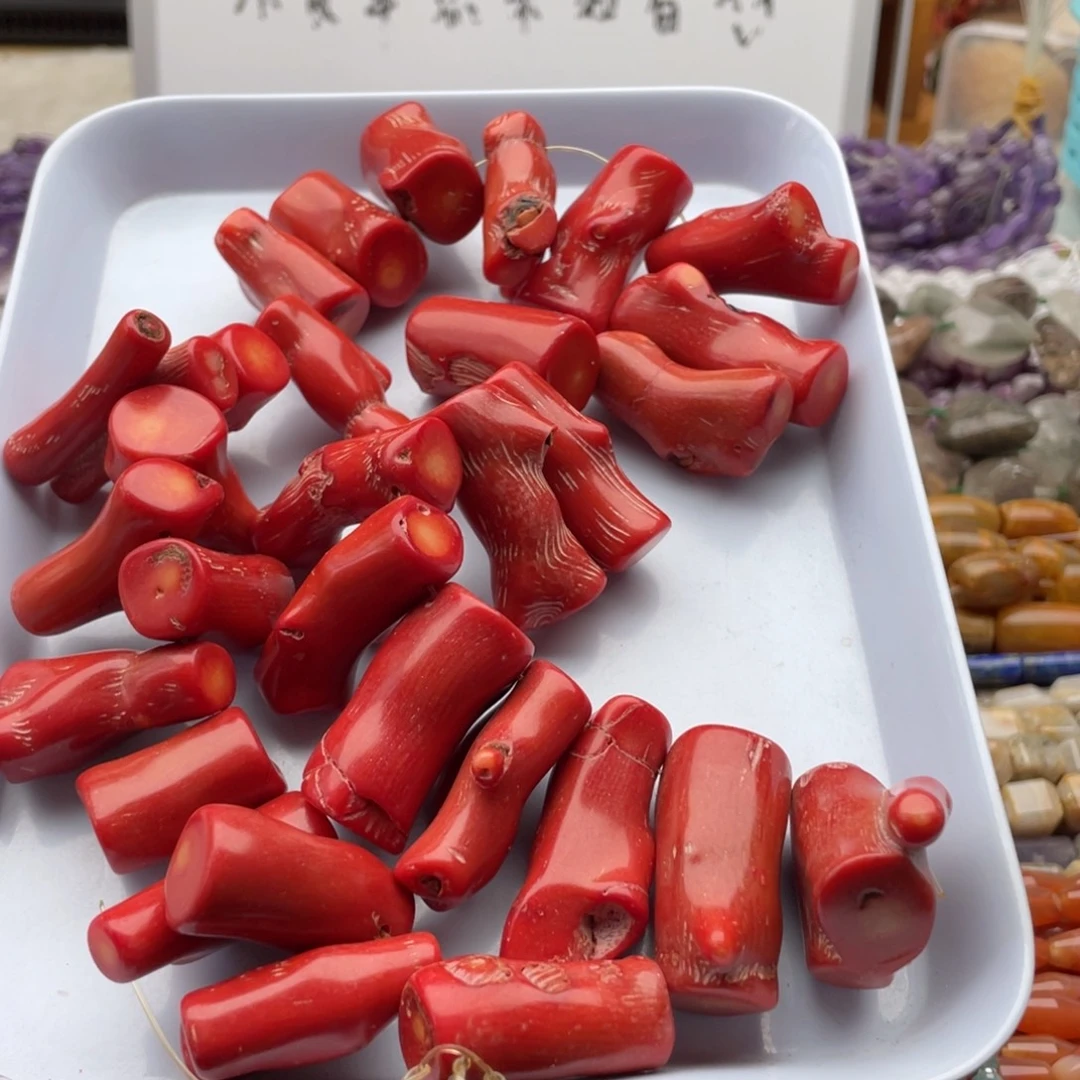 玛瑙/玉髓合金珠宝半成品两个装红精灵原枝吊坠