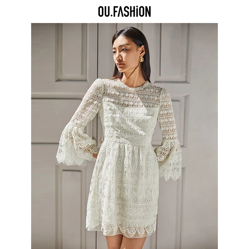 OU.FASHION/欧点镂空蕾丝喇叭袖法式连衣裙A字短裙1122410111