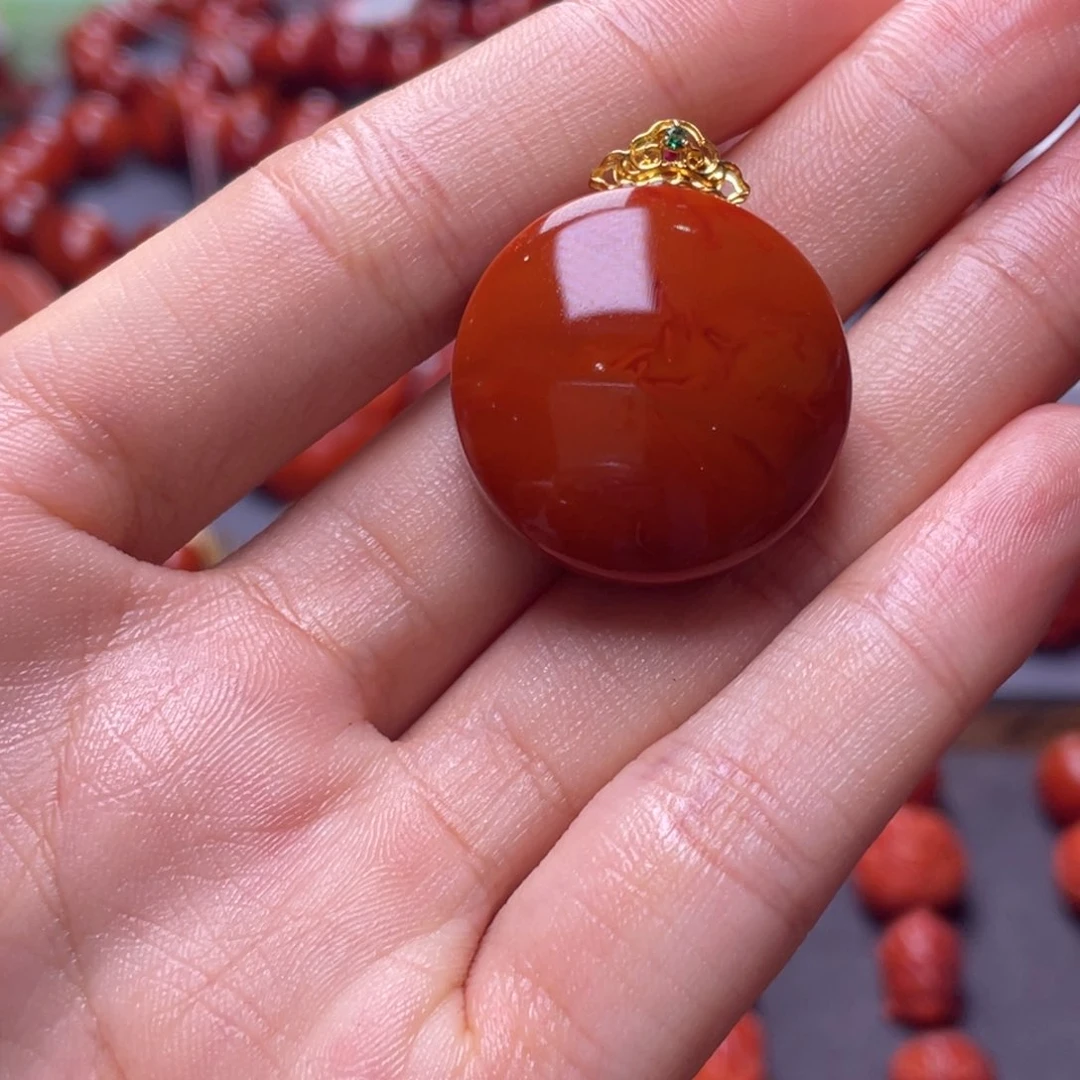 南红玛瑙其它未镶嵌y瓦西柿子红虎皮纹圆牌吊坠