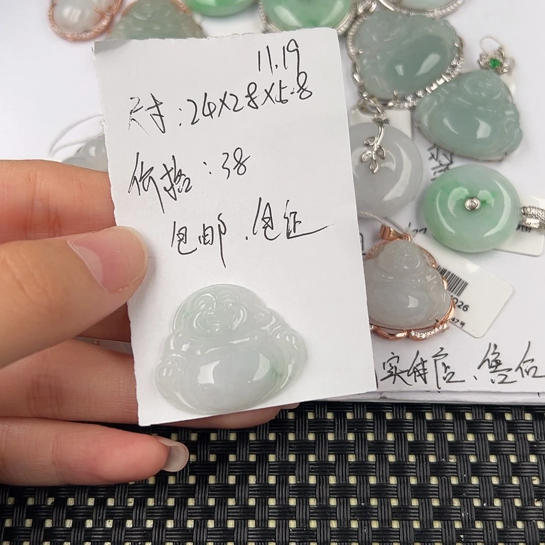 翡翠未镶嵌颈饰天然翡翠佛公