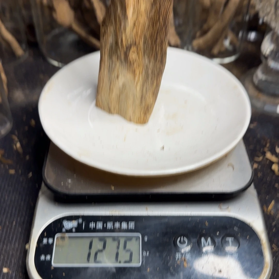 沉香沉香碎屑棋楠沉香127克