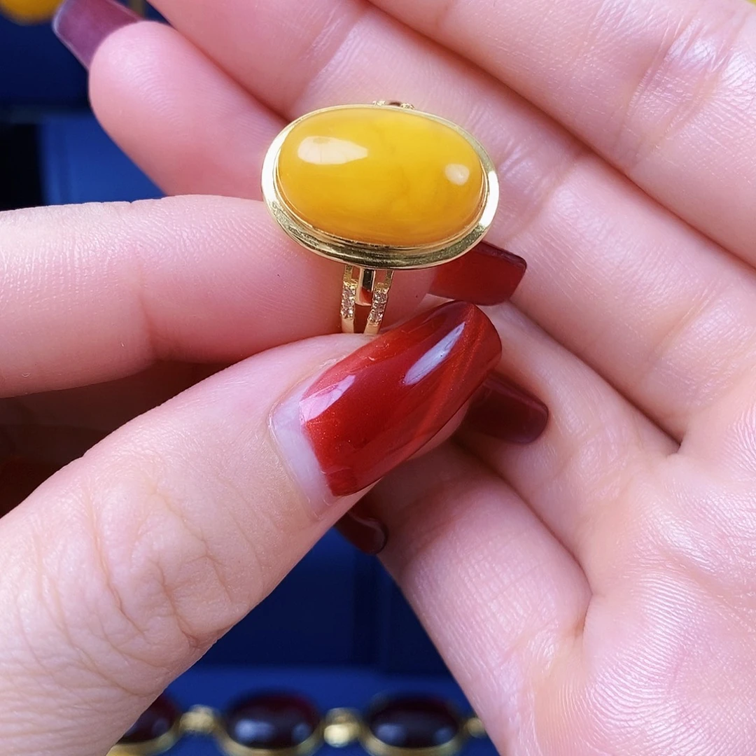 银S925镀金镶嵌蜜蜡戒指