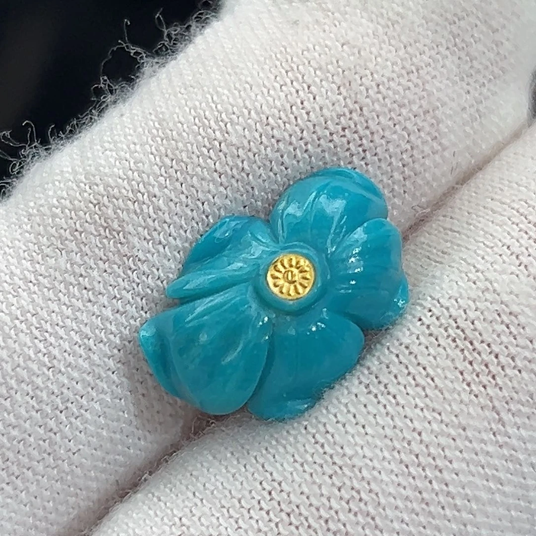 绿松石未镶嵌珠宝奇石