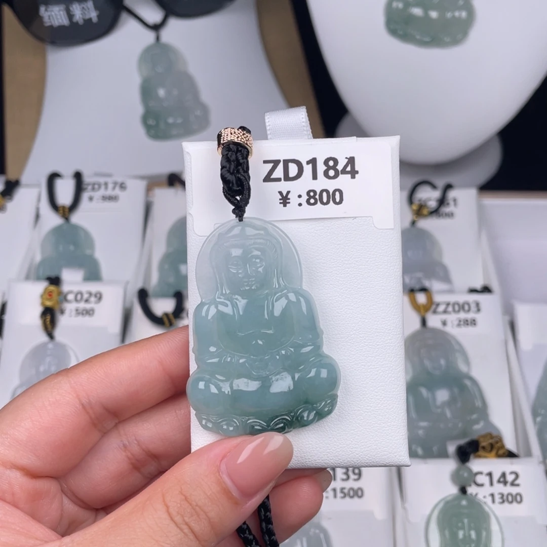 翡翠未镶嵌颈饰zd184