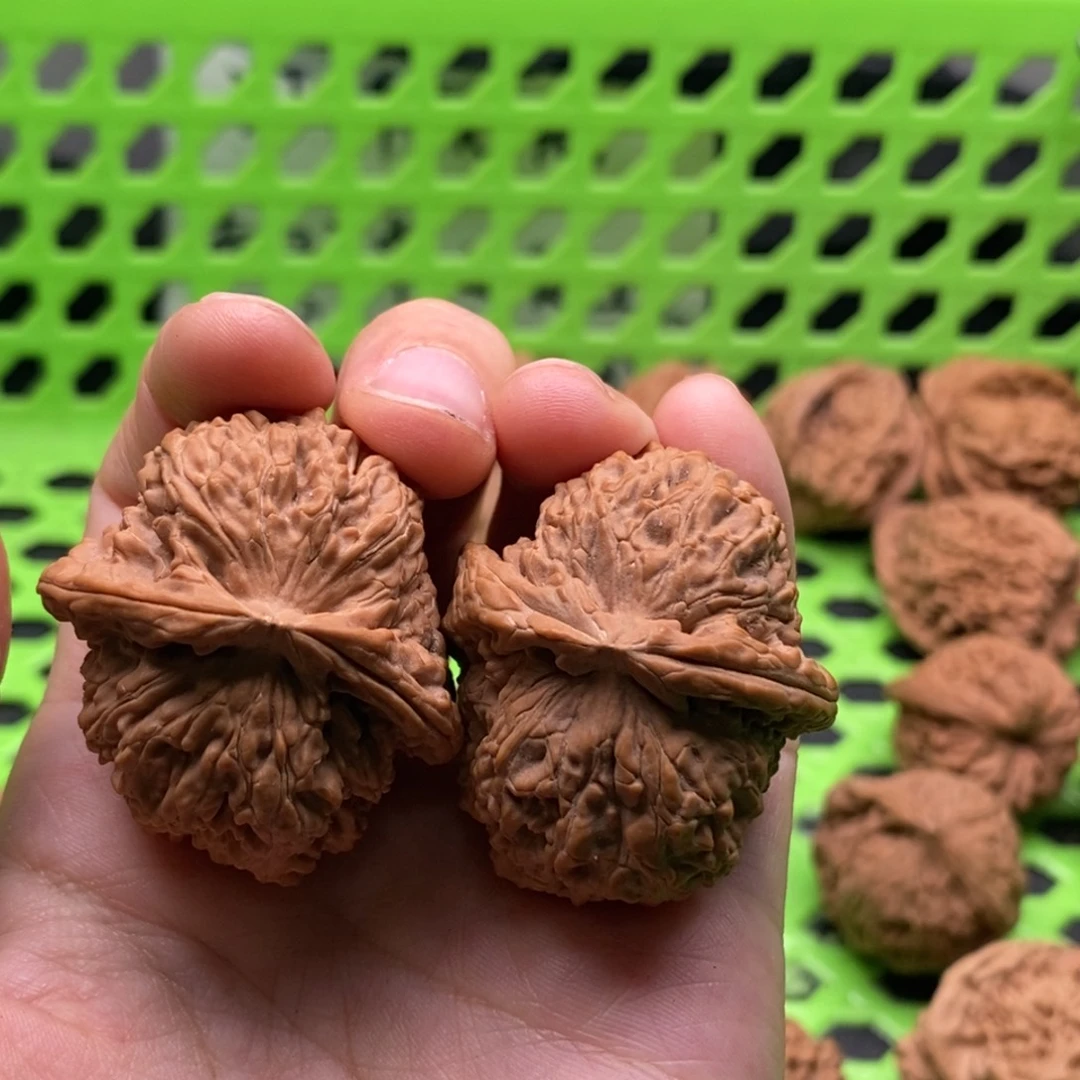 ****申把件文玩核桃定制商品不退不换