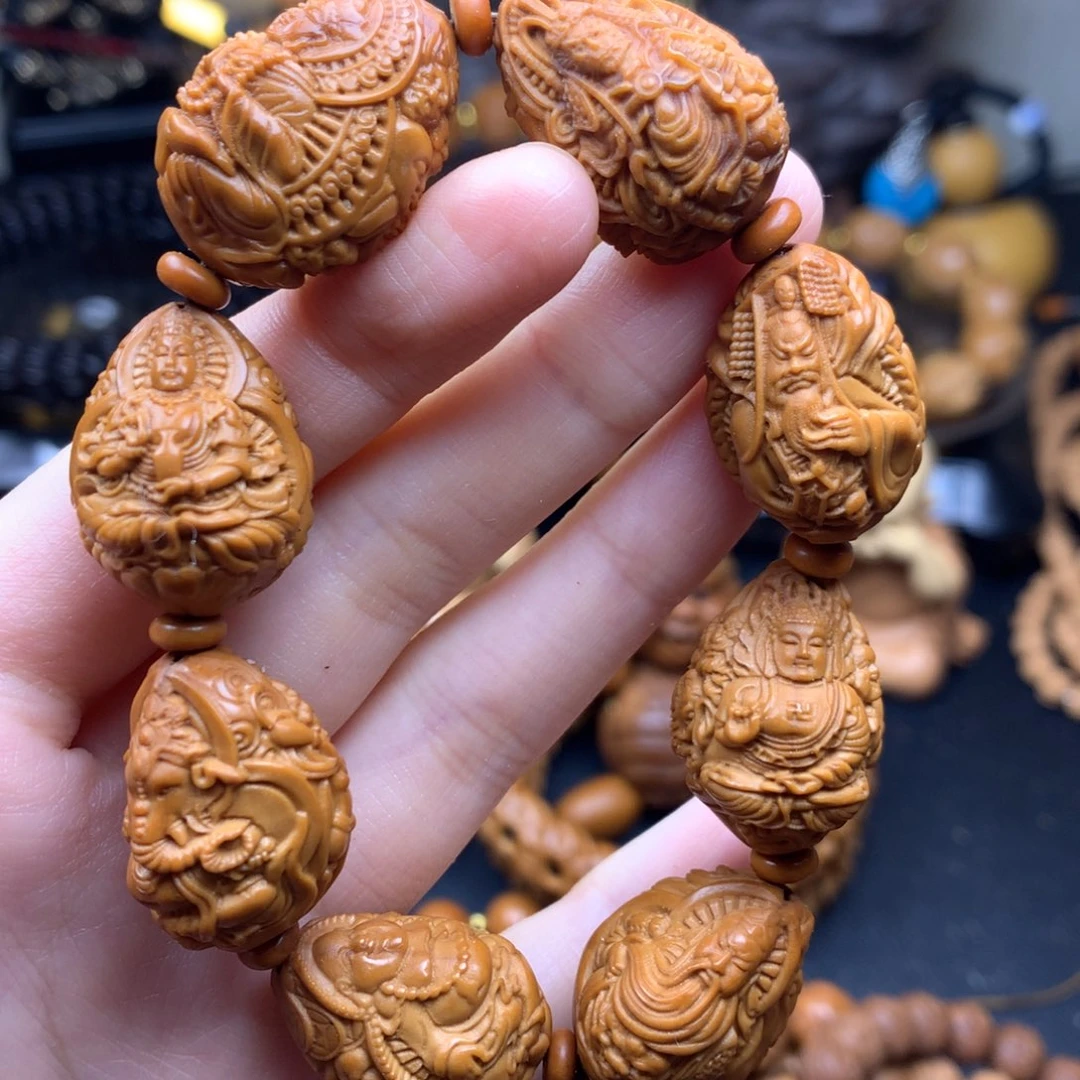 R***.橄榄核吊坠橄榄核