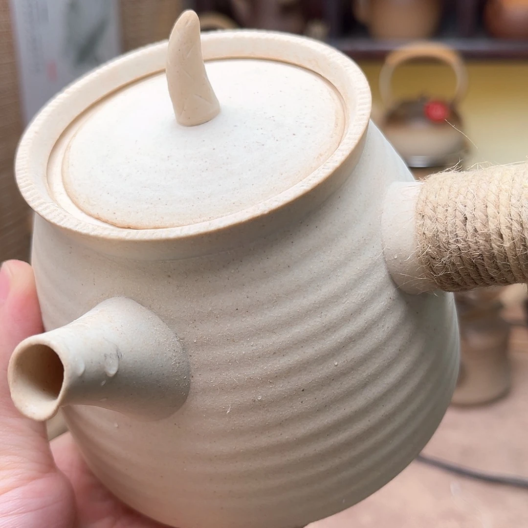 微瑕侧把壶一个。。。。。。。。