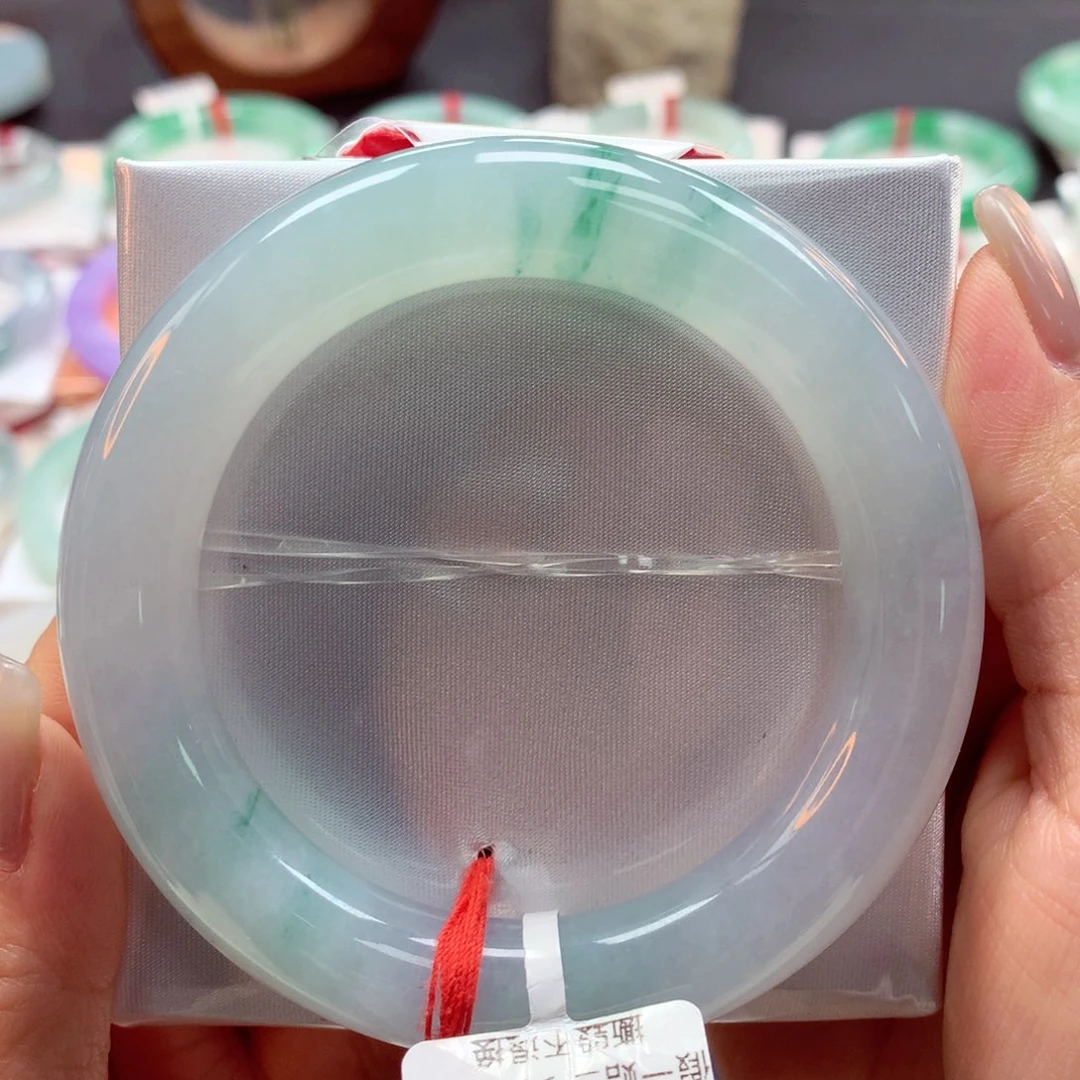 翡翠手镯未镶嵌56圆48号88