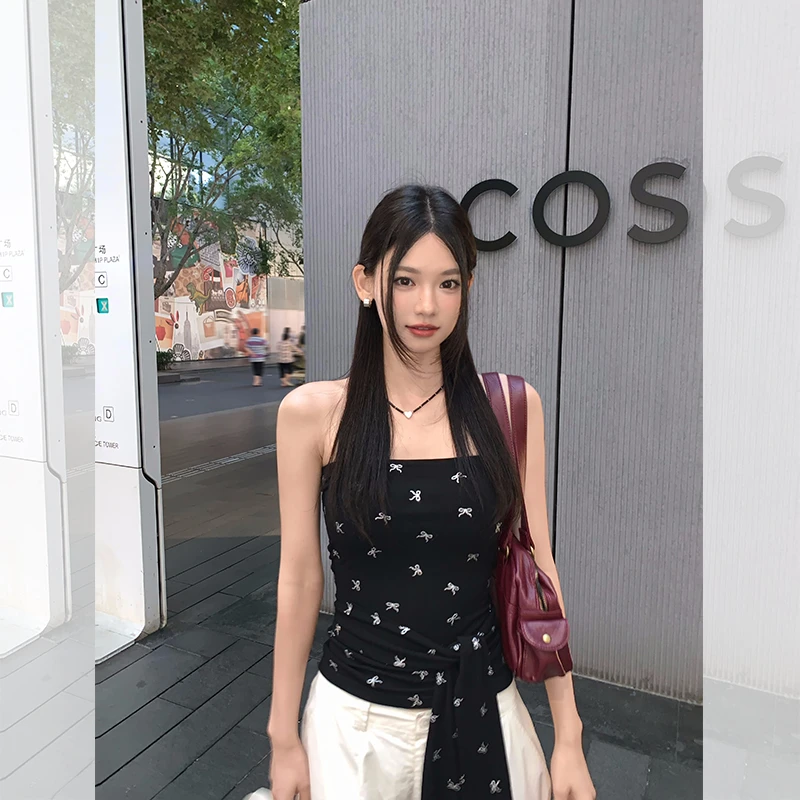 ED.lumoder【夏现】性感风修身型背心吊带无袖小众性感气质D5T1816