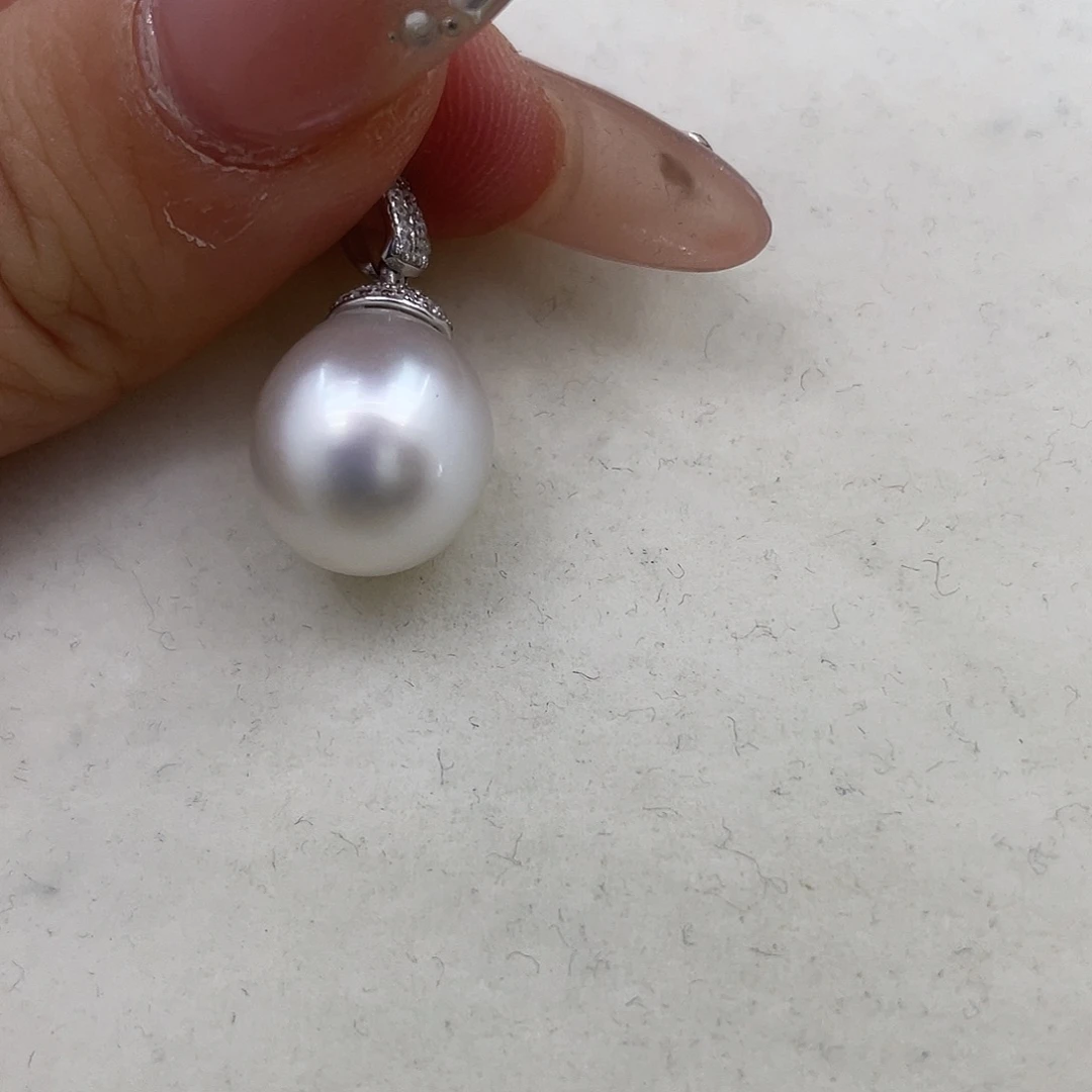 银S925镶嵌海水珍珠颈饰