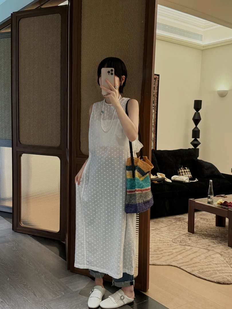 【刺绣花朵连衣裙】刺绣花朵叠穿绑带背心连衣裙  J25LYQ268