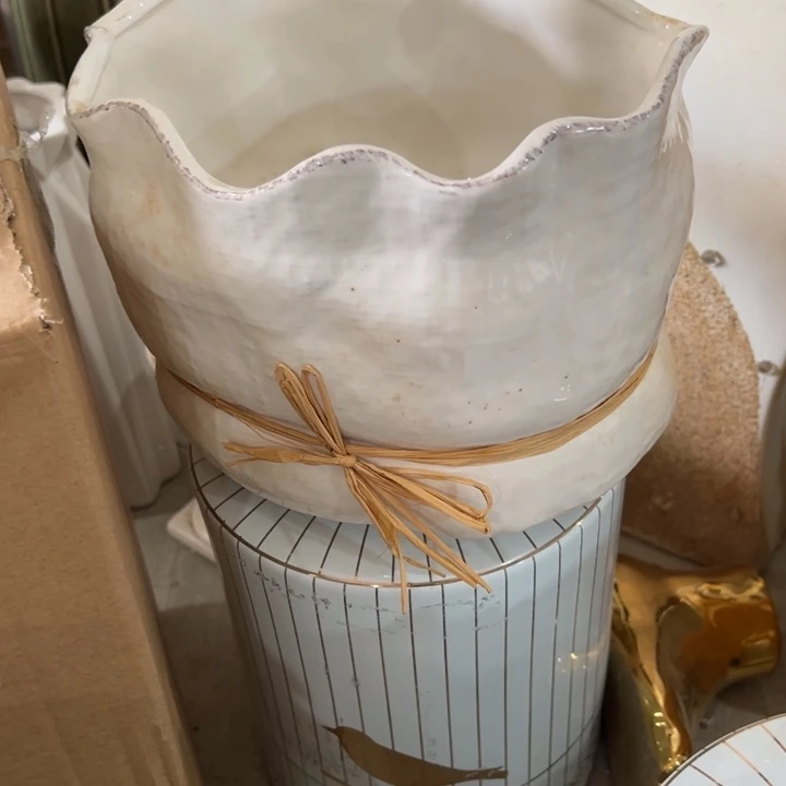 陶瓷花瓶摆件外贸出口（微瑕）