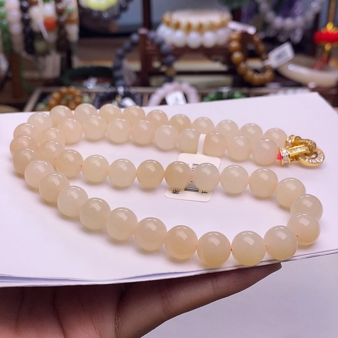 颈饰未镶嵌和田玉毕业级老坑料浓红粉妈妈链10m