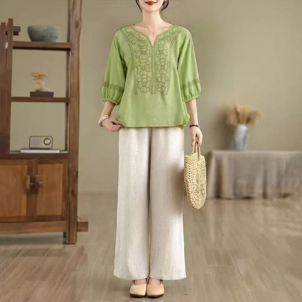 【现货+运费险】复古棉麻套装五分袖阔腿裤小衫遮肚刺绣两件套V1101