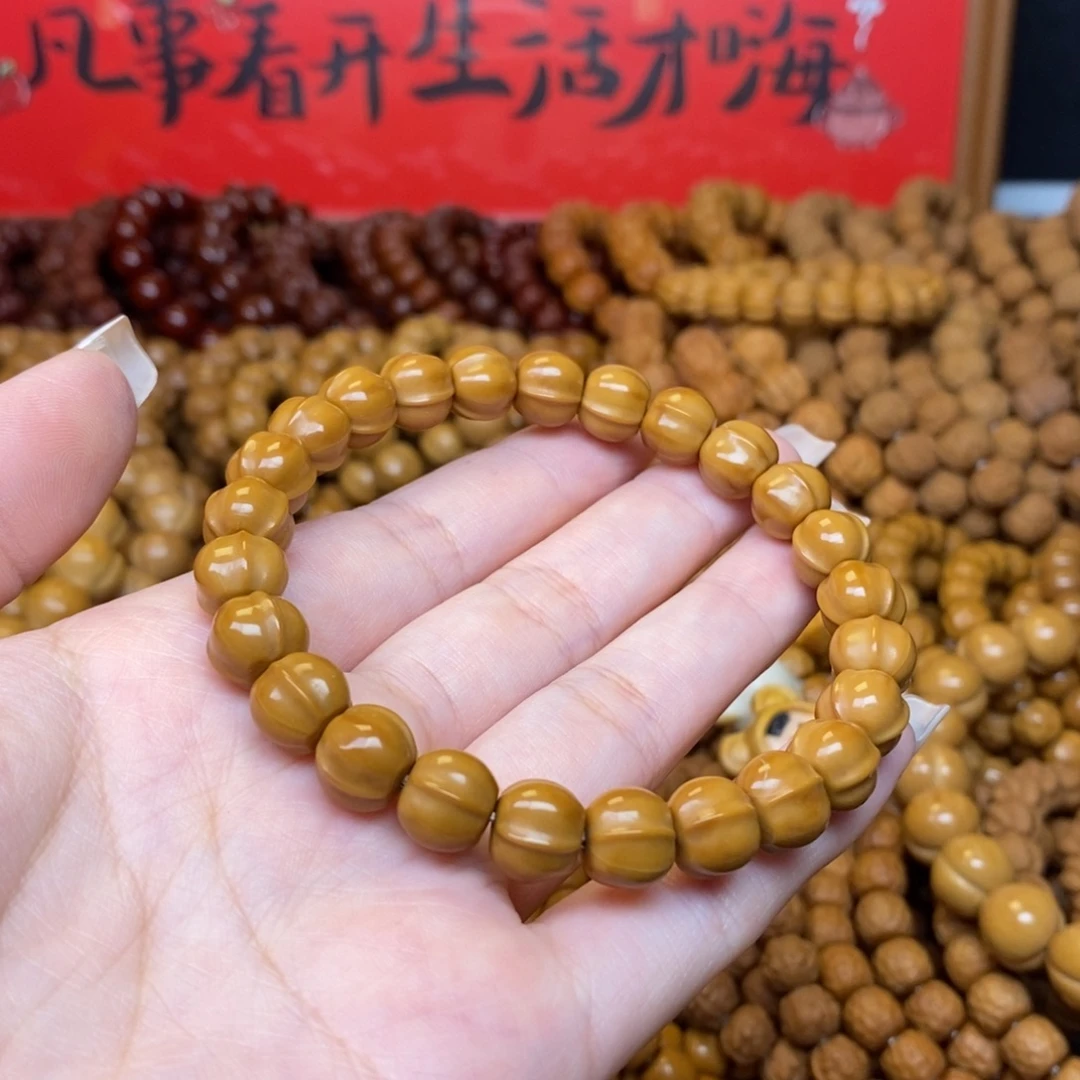 张***亮猴头全品小三花鲨鱼手串