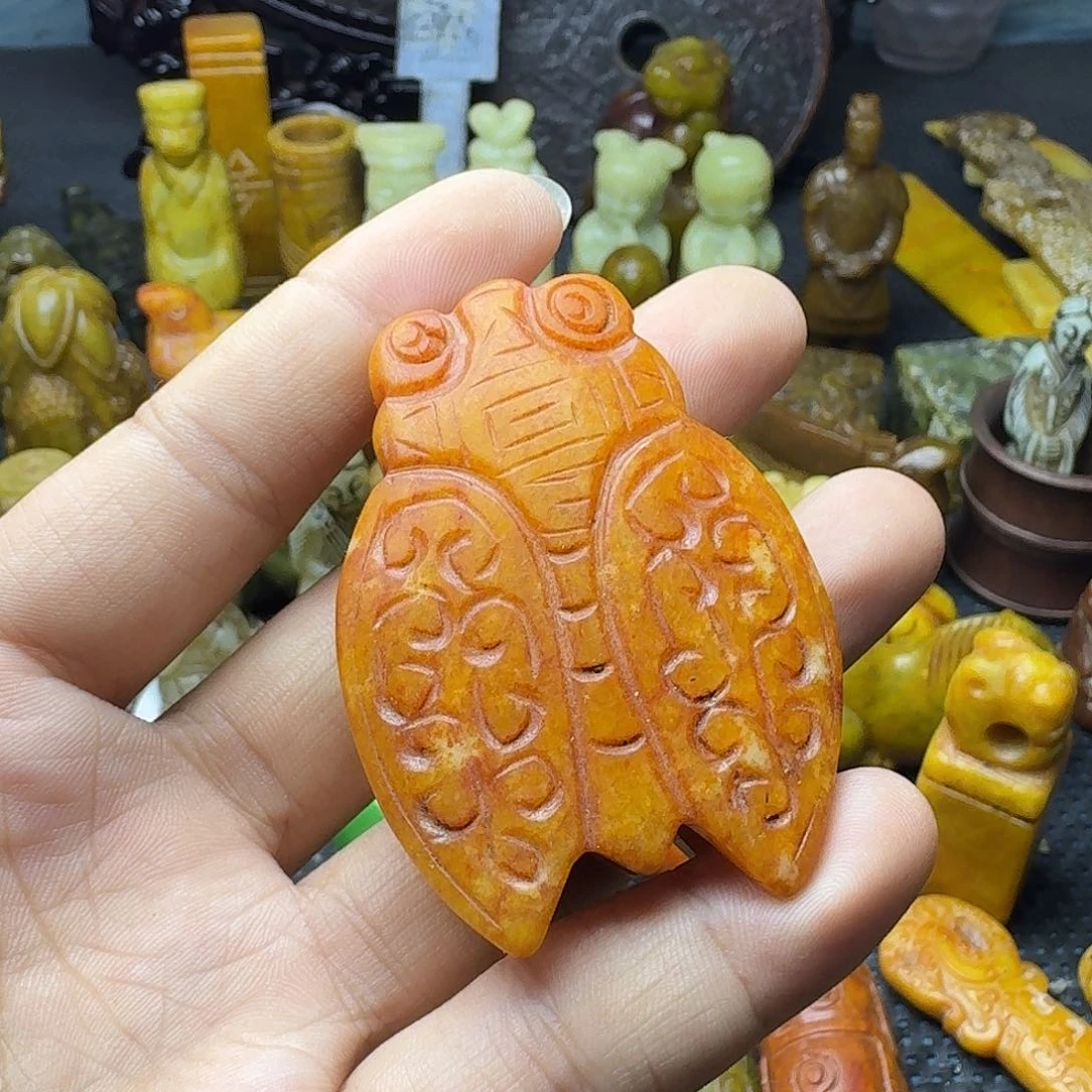 白玉菩提吊坠。。。