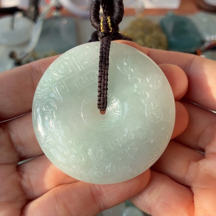 翡翠未镶嵌颈饰天然翡翠