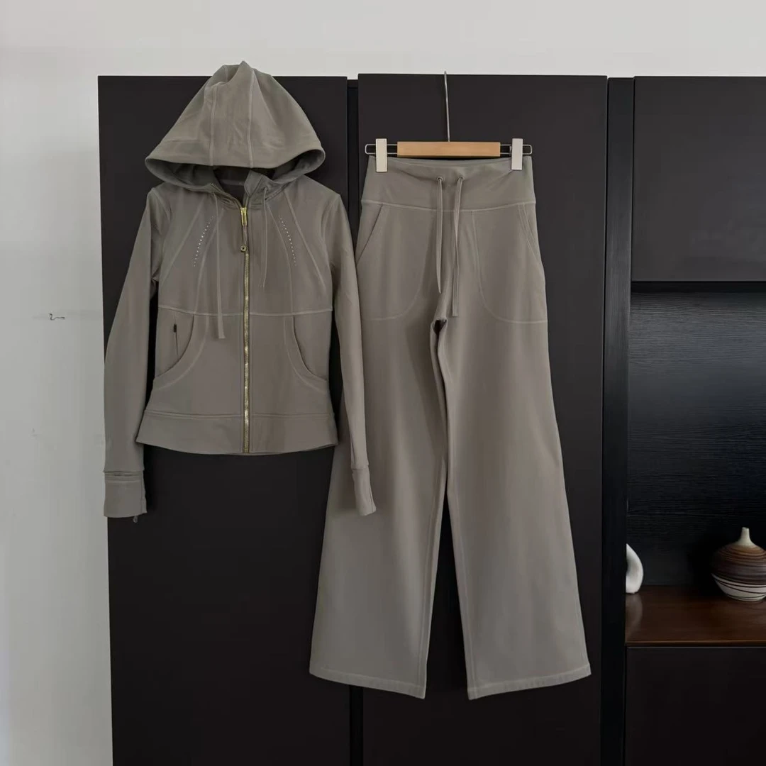 LU.LUU款[新款薄绒运动套装】开衫连帽拉链卫衣修身显瘦