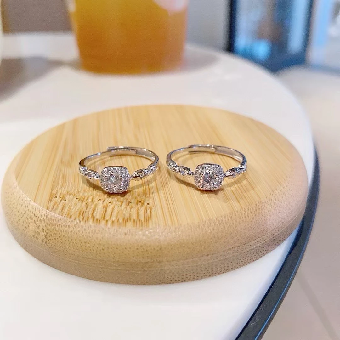 925银戒指 S925纯银爆闪方糖戒指 锆石女款婚戒指环送女友情人