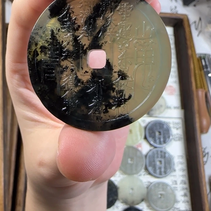 蛇纹石玉合金颈饰