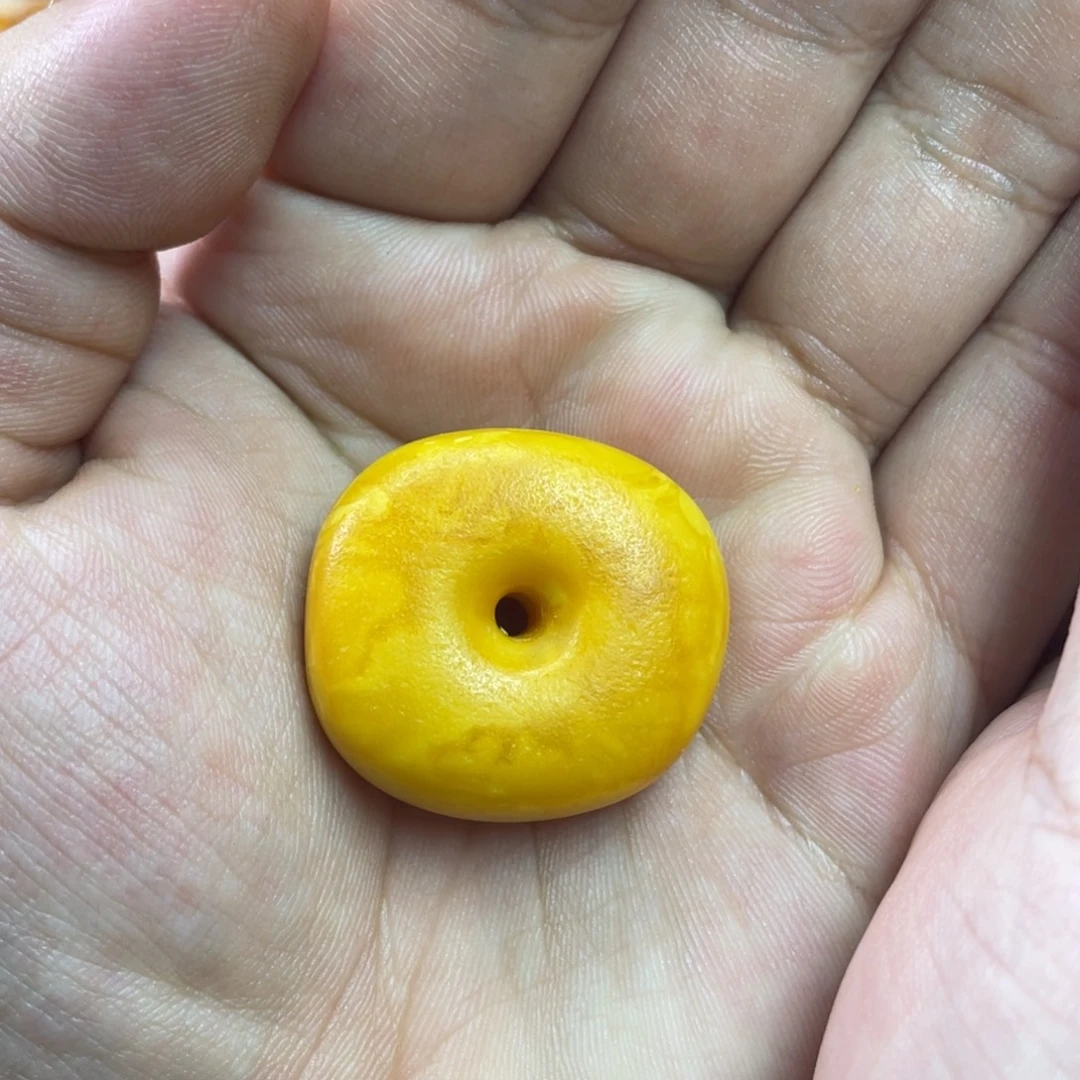 琥珀未镶嵌吊坠(不含链)