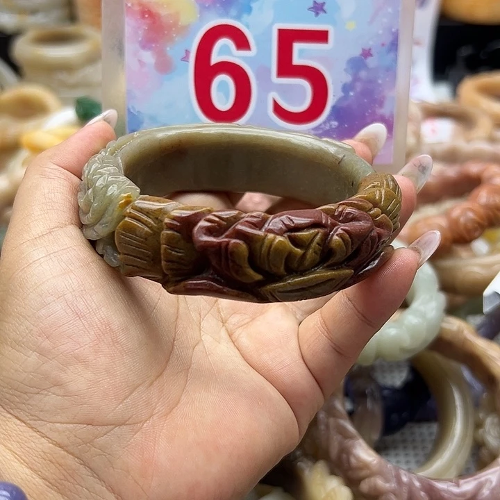 未镶嵌手镯石英岩玉