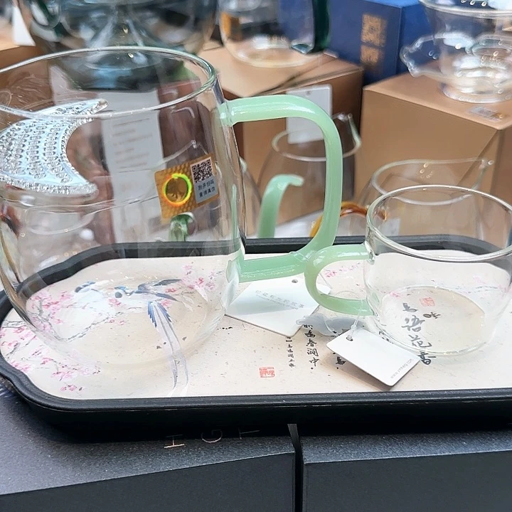 禾器浅玉色澄然月牙款加小杯