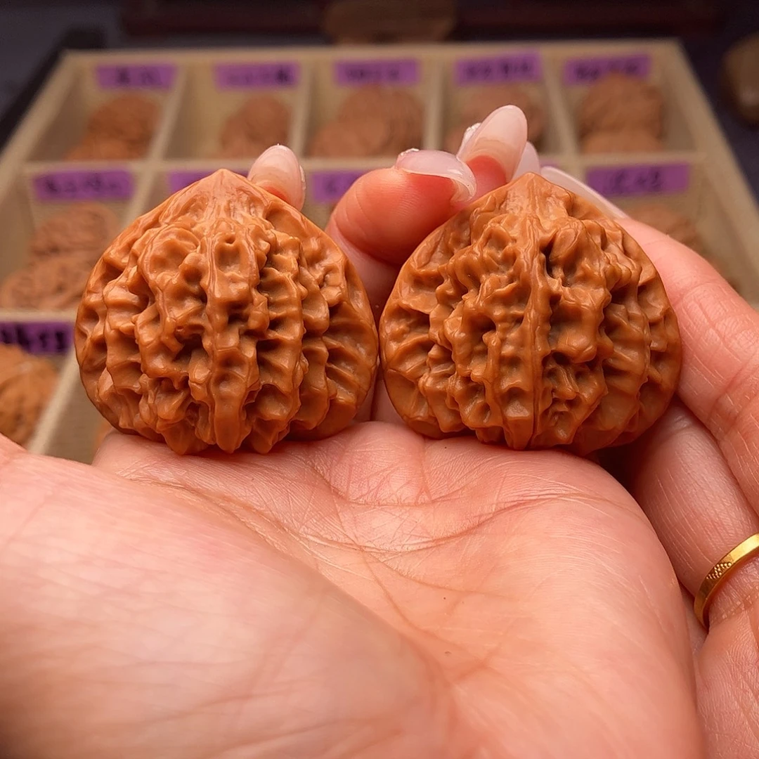 吊坠文玩核桃三角秦闷39