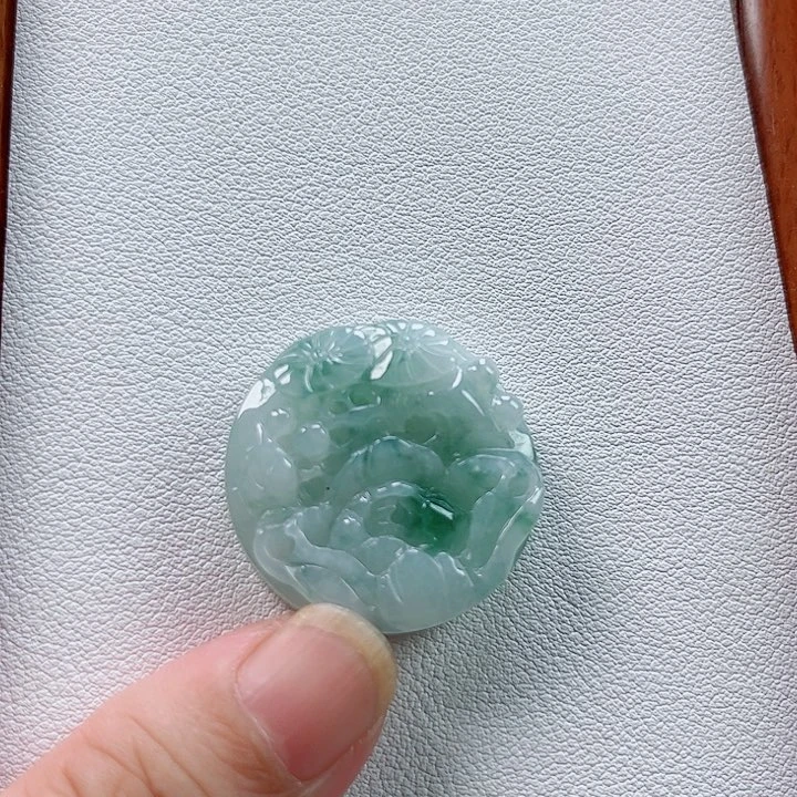 颈饰未镶嵌翡翠孤品