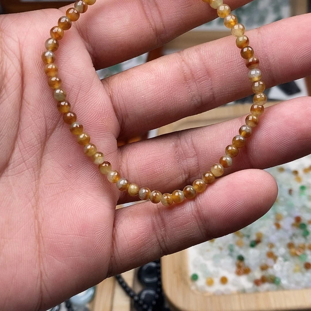 翡翠颈饰未镶嵌六*呀鸳鸯