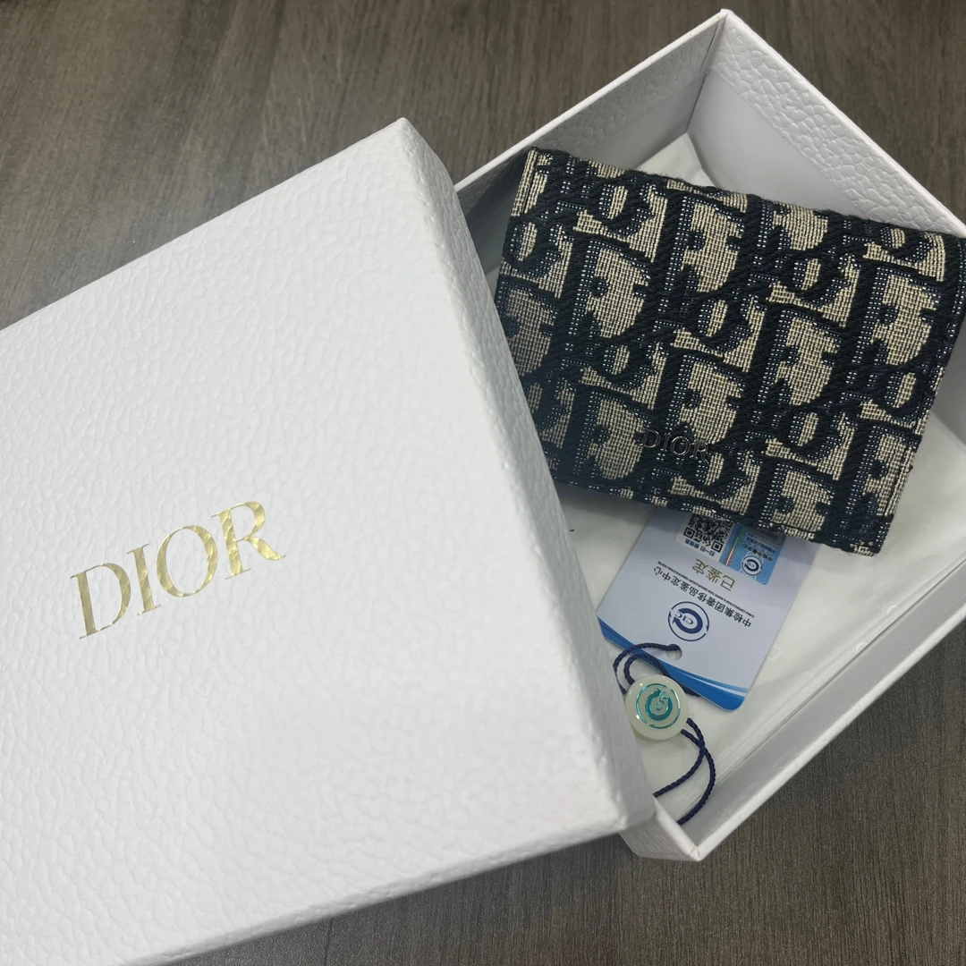 104 DIOR迪奥 Saddle 老花刺绣满印翻盖,卡包零钱包全新