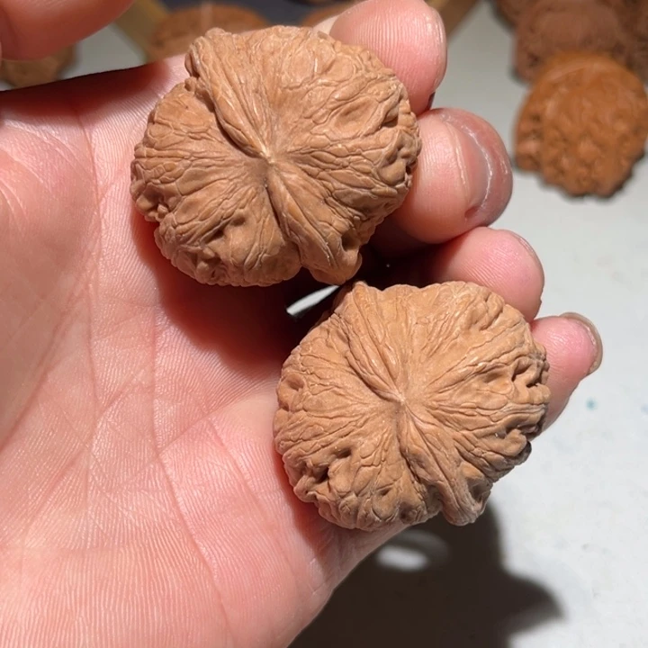 把件文玩核桃40元宝